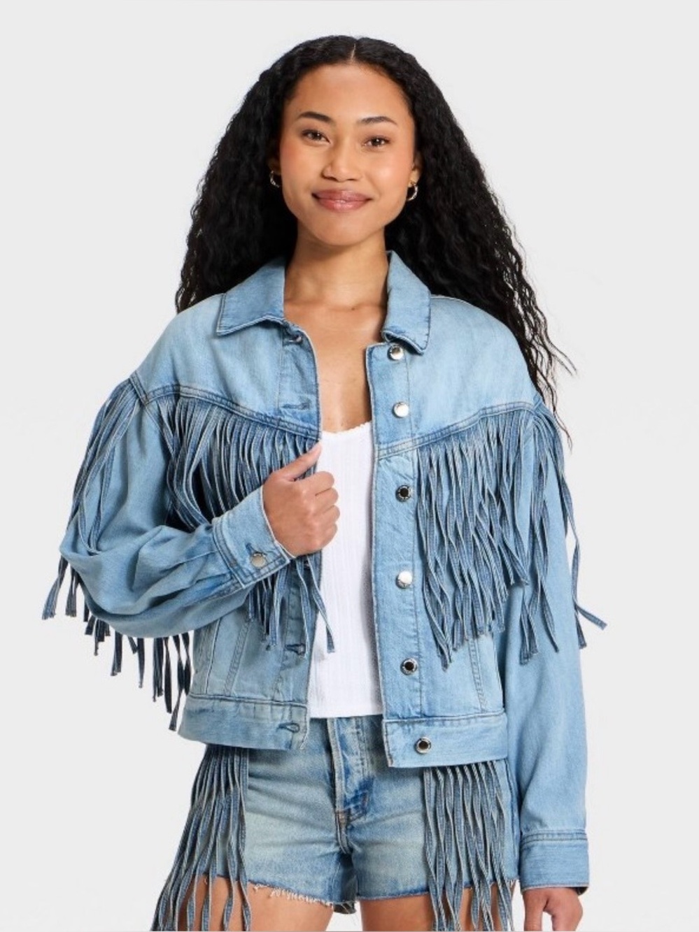 Women's Fringe Denim Jacket - Universal
Thread™ Light Wash XL NWT